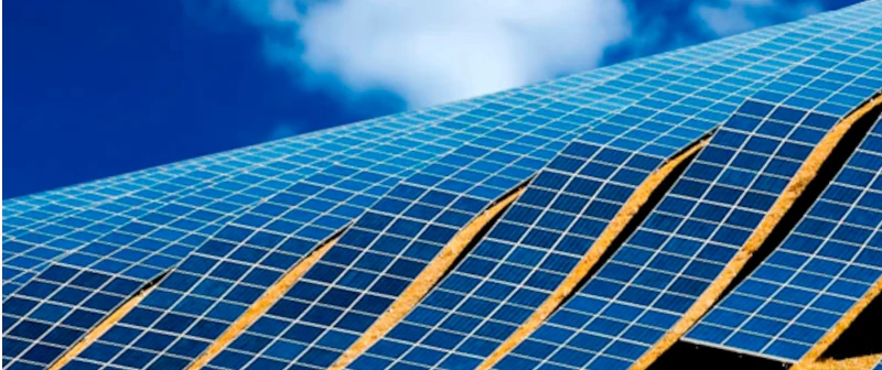 comkpra-proyectos-fotovoltaicos-producción-espasolar venta planta fotovoltaica